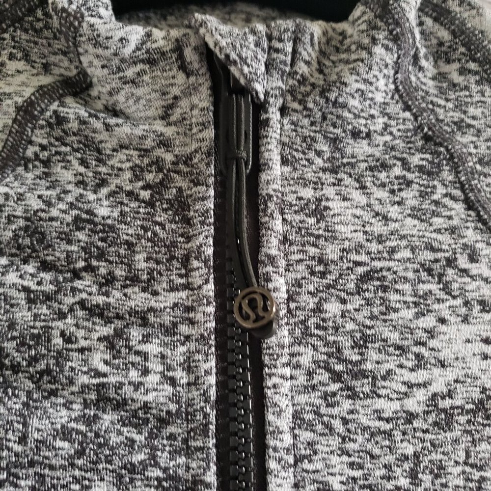 Lululemon Define Jacket - Picture 9 of 13